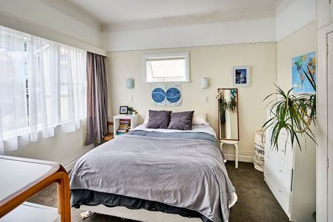 Photo of property in 176 Aro Street, Aro Valley, Wellington, 6021