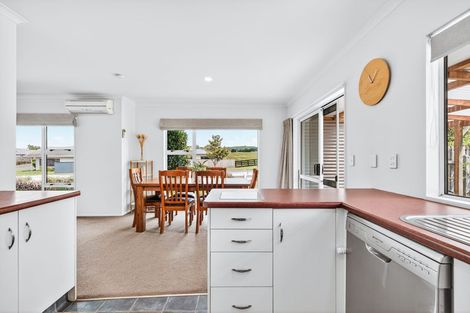 Photo of property in 39 Acacia Bay Road, Nukuhau, Taupo, 3330