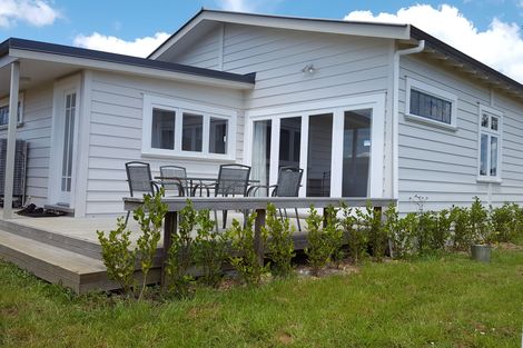 Photo of property in 38 Jellicoe Avenue, Tuakau, 2121