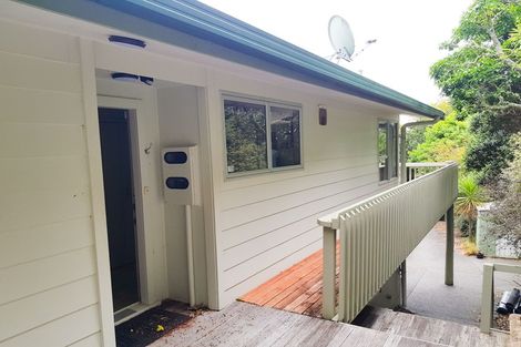 Photo of property in 19 Pohutukawa Avenue, Red Beach, 0932