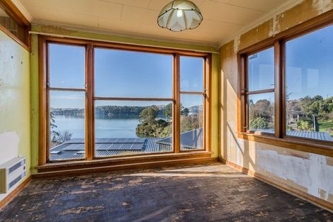 Photo of property in 17a Shandon Street, Roseneath, Port Chalmers, 9023