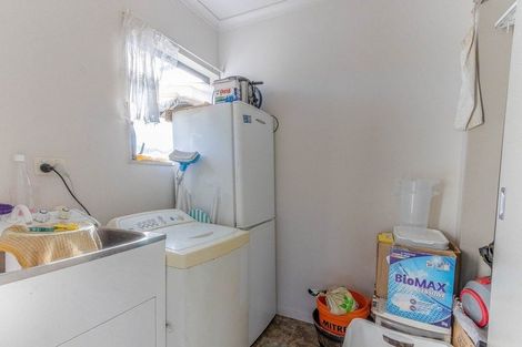 Photo of property in 49a Thatcher Street, Castlecliff, Whanganui, 4501