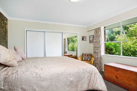Photo of property in 23 Vista Crescent, Maoribank, Upper Hutt, 5018