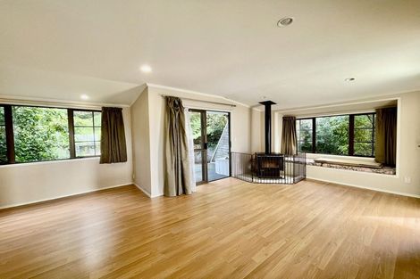 Photo of property in 61 West Hoe Heights, Orewa, 0931