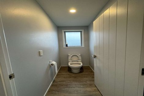 Photo of property in 17 Royal Park Drive, Parklands, Christchurch, 8083