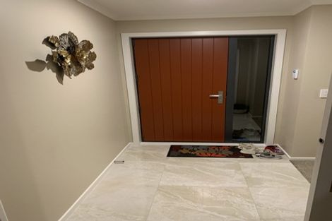 Photo of property in 14 Ivy Lane, Kelvin Grove, Palmerston North, 4414