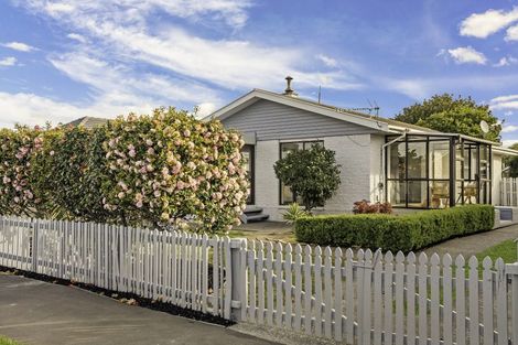 Photo of property in 17 Fusilier Street, Hoon Hay, Christchurch, 8025