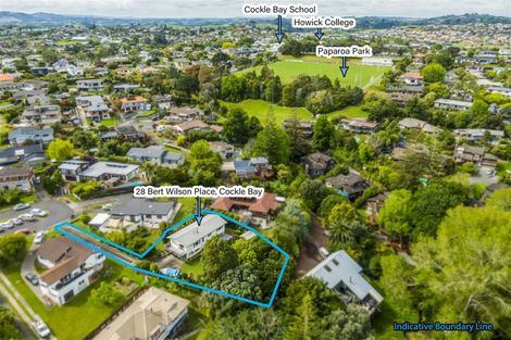Photo of property in 28 Bert Wilson Place, Cockle Bay, Auckland, 2014