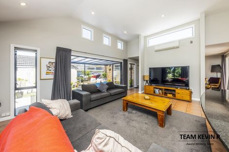 Photo of property in 15 Glen Avenue, Papatoetoe, Auckland, 2025
