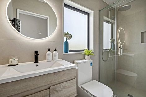 Photo of property in 647a Te Atatu Road, Te Atatu Peninsula, Auckland, 0610