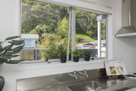 Photo of property in 18 Paraone Road, Tamarau, Gisborne, 4010