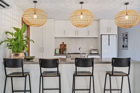 Photo of property in 1 Summer Lane, Tairua, 3508