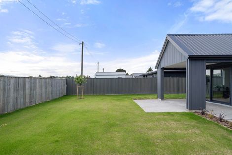 Photo of property in 11 Hereford Drive, Carterton, 5713