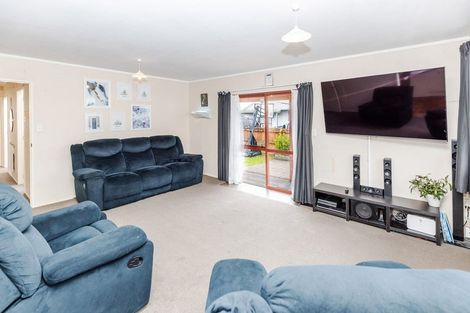 Photo of property in 27h Breckons Avenue, Nawton, Hamilton, 3200