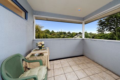 Photo of property in 35 Chamari Close, Titirangi, Auckland, 0604