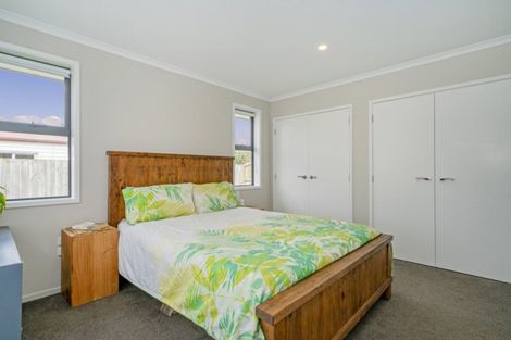 Photo of property in 90 Kupe Drive, Whitianga, 3510