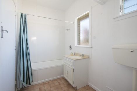 Photo of property in 25 Carisbrooke Street, Katikati, 3129