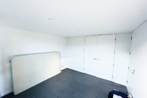 Photo of property in 17 Nugget Avenue, Hobsonville, Auckland, 0616