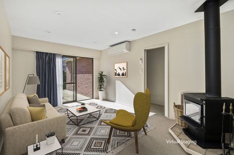 Photo of property in 60 Palatine Terrace, Saint Martins, Christchurch, 8022