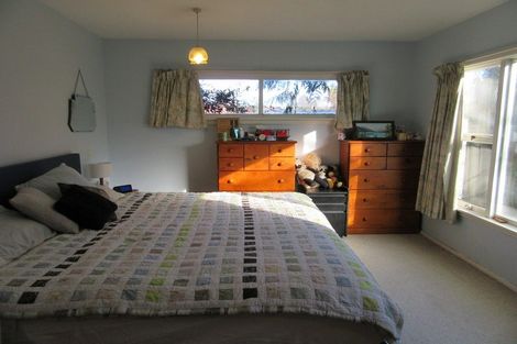 Photo of property in 11 Milnebank Street, Upper Riccarton, Christchurch, 8041