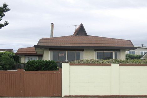 Photo of property in 80b Marine Parade, Paraparaumu Beach, Paraparaumu, 5032