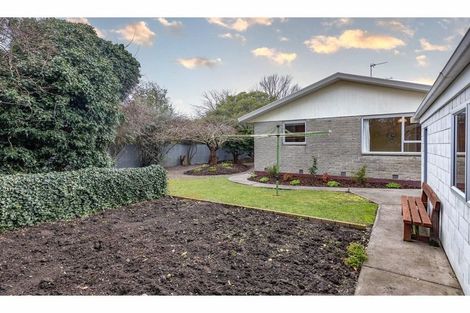 Photo of property in 13 Main North Road, Woodend, 7610