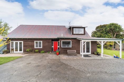 Photo of property in 32 Pioneer Highway, Awapuni, Palmerston North, 4412