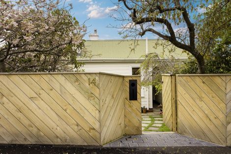 Photo of property in 14 Highgate, Belleknowes, Dunedin, 9011