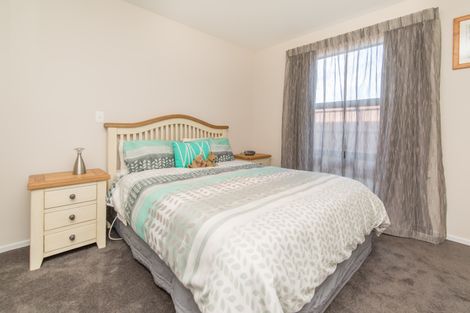 Photo of property in 74 Sutherland Drive, Kaiapoi, 7630