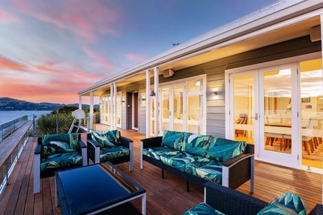 Photo of property in 334 Oriental Parade, Oriental Bay, Wellington, 6011