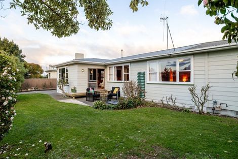 Photo of property in 3 Clarke Avenue, Highbury, Palmerston North, 4412