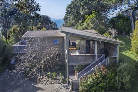 Photo of property in 203 Howard Road, Orere Point, 2585
