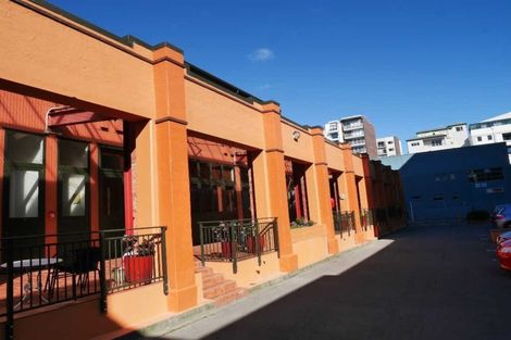 Photo of property in Courtenay Mews Apartments, 16/14u Alpha Street, Te Aro, Wellington, 6011