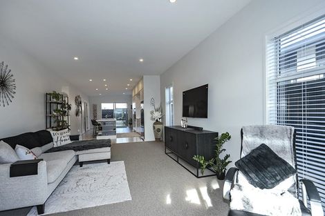 Photo of property in 39a Saint Pauls Drive, Brookfield, Tauranga, 3110