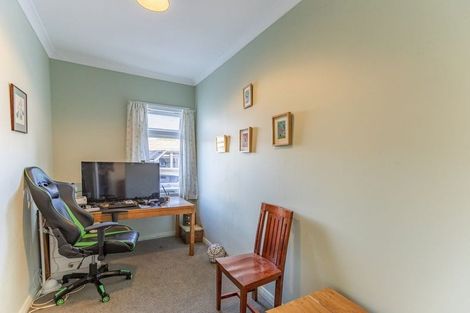 Photo of property in 706 Alexandra Street, Parkvale, Hastings, 4122