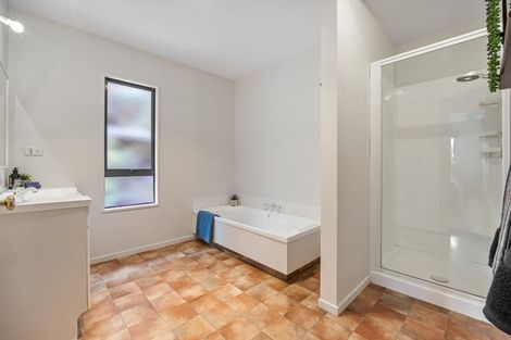 Photo of property in 77 Aranui Road, Mapua, 7005