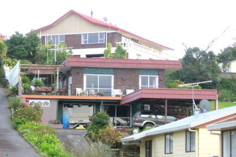 Photo of property in 2 Rothwell Street, Dinsdale, Hamilton, 3204