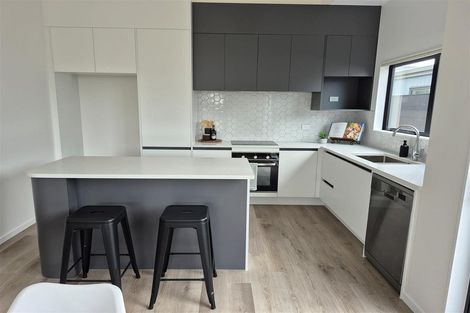 Photo of property in 62 Mataikokako Loop, Kawakawa Bay, 2585