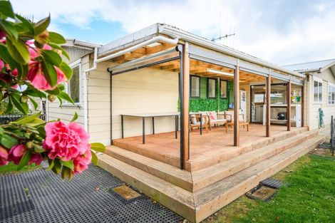 Photo of property in 8 Craven Court, Ashhurst, 4810