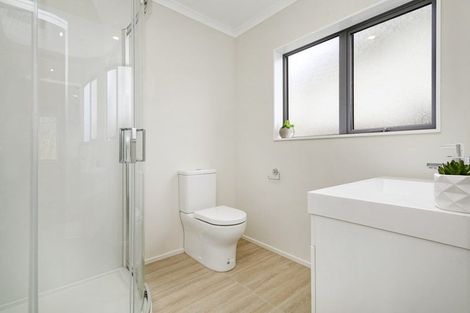 Photo of property in 127 Amesbury Drive, Churton Park, Wellington, 6037