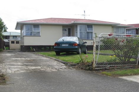 Photo of property in 52 Friesian Drive, Mangere, Auckland, 2022