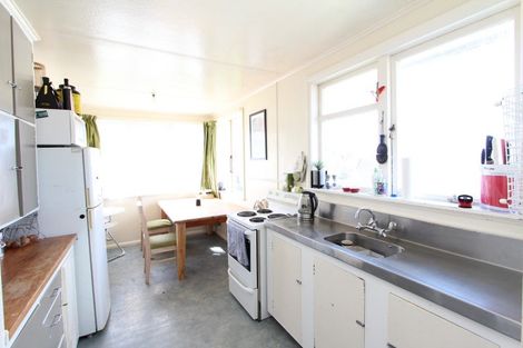 Photo of property in 76 Te Puea Avenue, Meremere, Mercer, 2474