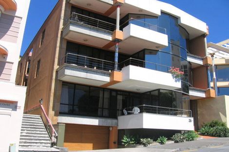 Photo of property in 28c Oriental Terrace, Oriental Bay, Wellington, 6011