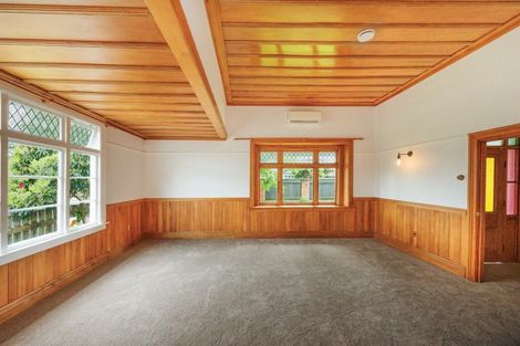 Photo of property in 294 Grey Street, Palmerston North, 4414