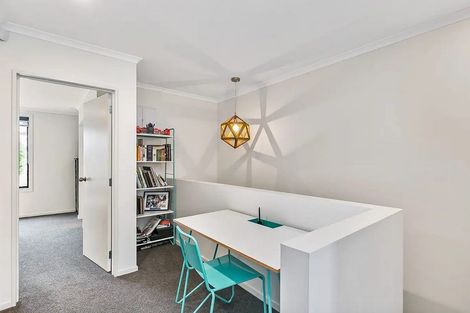 Photo of property in 51 Popokatea Drive, Takanini, 2112