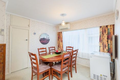 Photo of property in 15 Hay Street, Wainuiomata, Lower Hutt, 5014