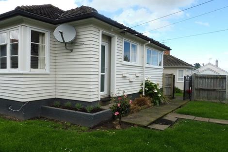 Photo of property in 3 Hutchison Crescent, Durie Hill, Whanganui, 4500