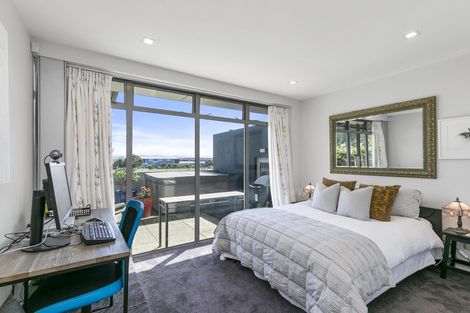 Photo of property in 63 Burnham Street, Seatoun, Wellington, 6022