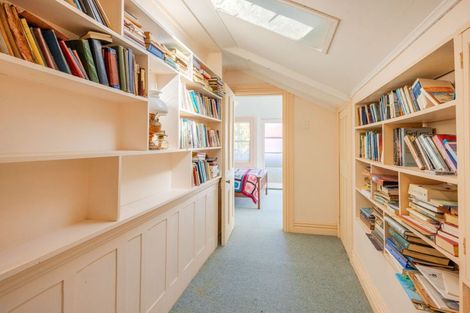 Photo of property in 10 Rose Street, Waipawa, 4210