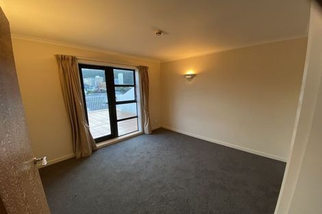 Photo of property in Endeavour Apartments, 125u6 Thorndon Quay, Pipitea, Wellington, 6011